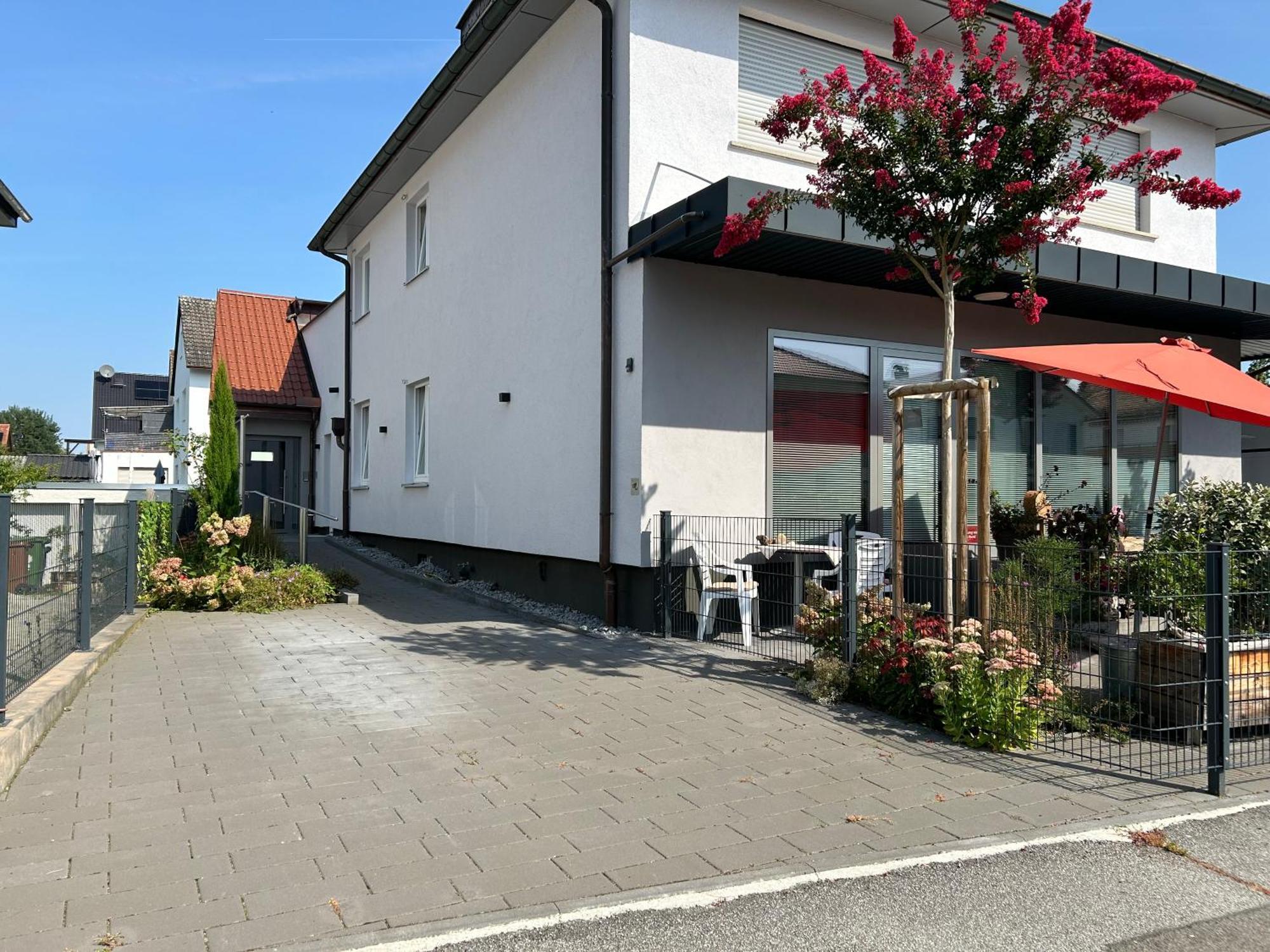 Barrierefrei Mit Parkplatz Vor Der Tuer Apartment Bensheim Exterior photo